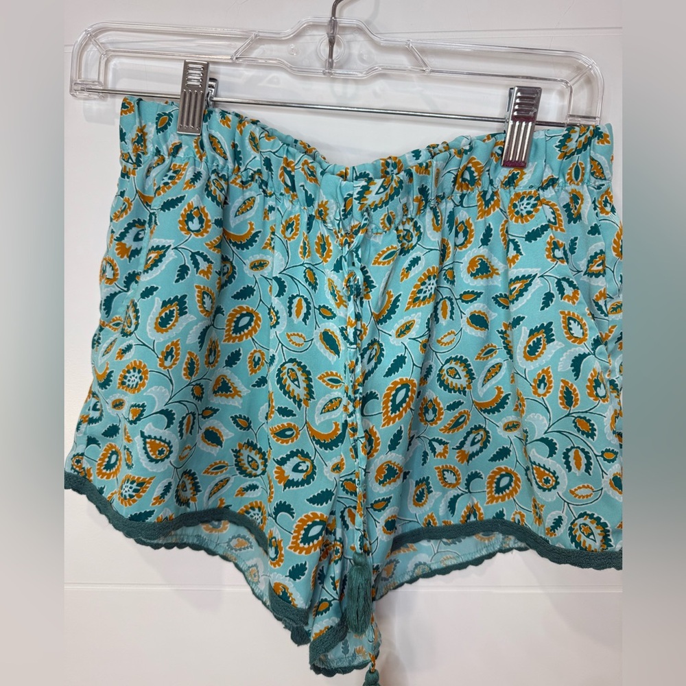 Aerie Silk green‎ floral Pajama Shorts.